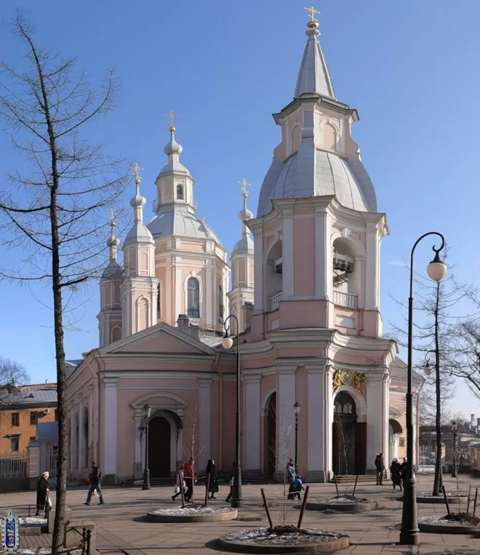 Андреевский собор в Санкт-Петербурге Андреевский собор в Санкт-Петербурге