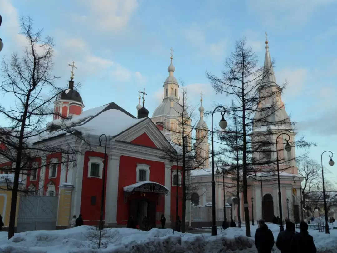 Церковь трех Святителей вселенских Церковь трех Святителей вселенских