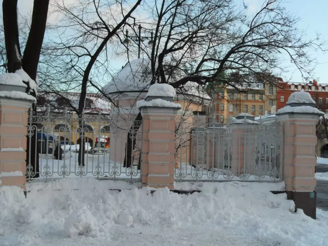 Ограда собора апостола Андрея Первозванного Ограда собора апостола Андрея Первозванного