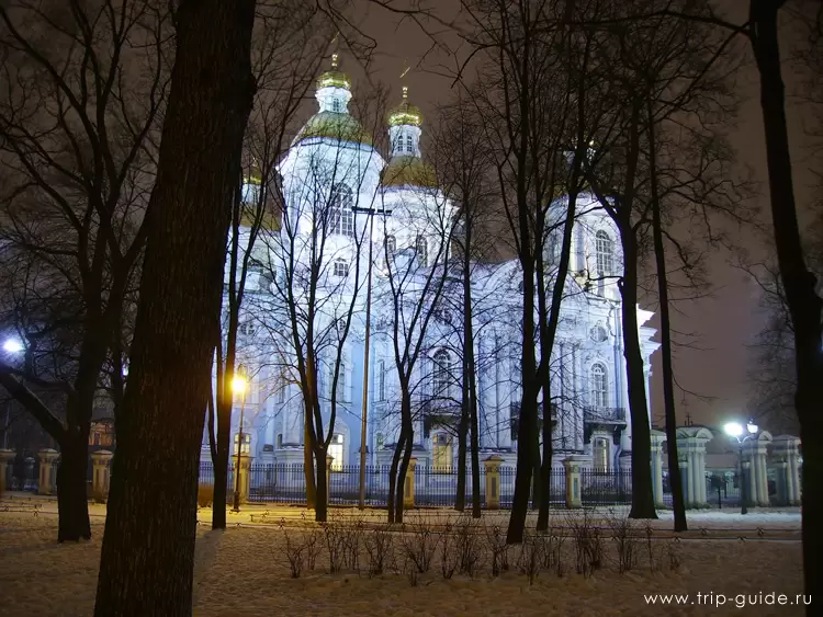 Никольский собор в Санкт-Петербурге Никольский собор в Санкт-Петербурге