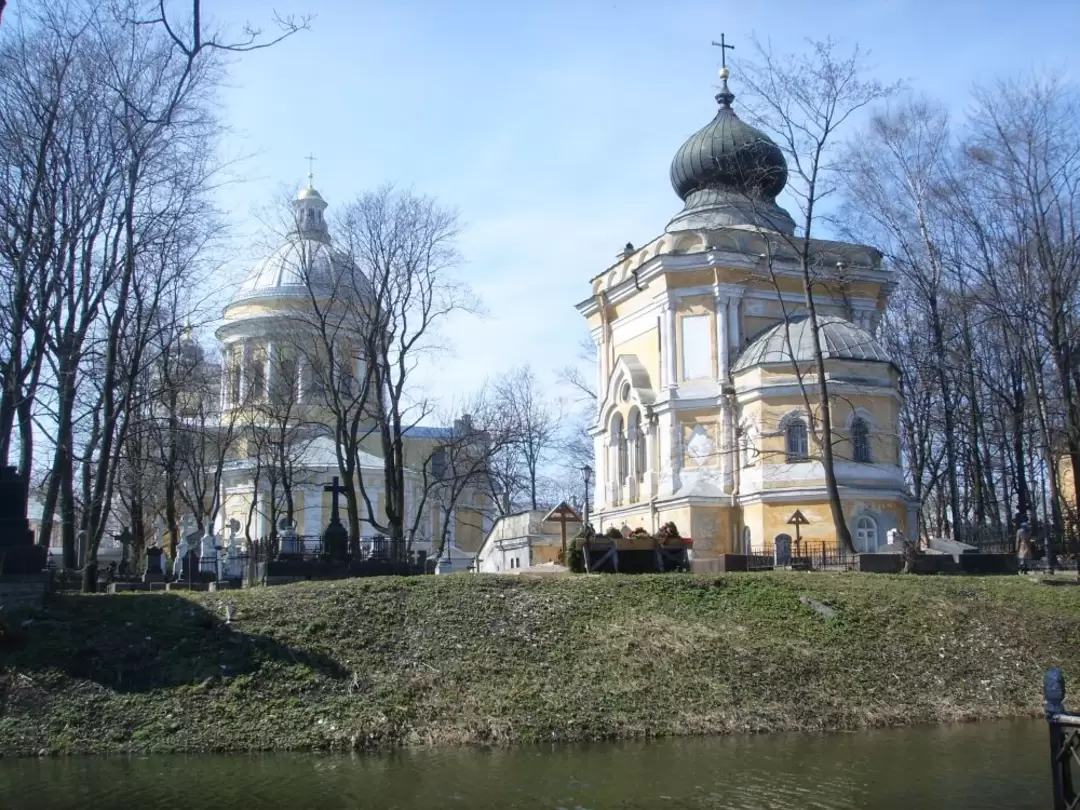 Церковь Св. Николая Мирликийского в Санкт-Петербурге Церковь Св. Николая Мирликийского в Санкт-Петербурге