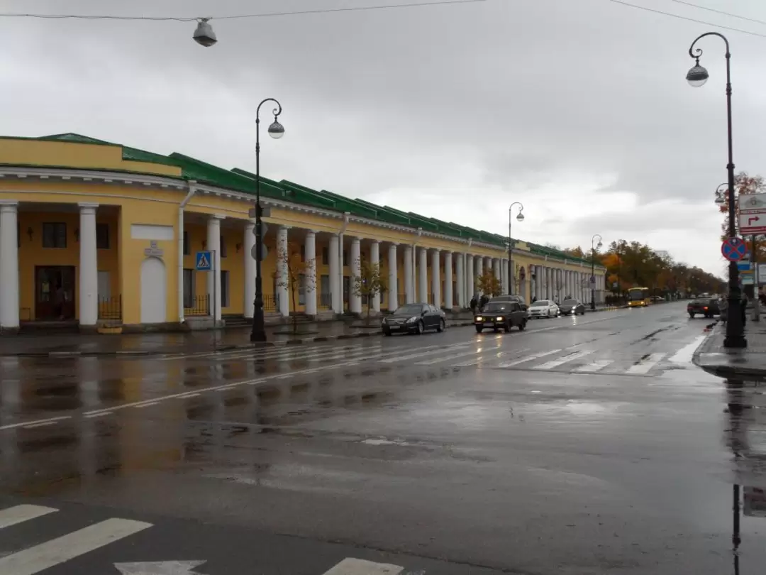 Гостиный двор в Кронштадте Гостиный двор в Кронштадте