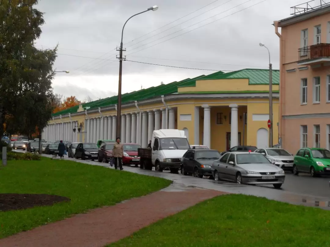 Гостиный двор в Кронштадте Гостиный двор в Кронштадте
